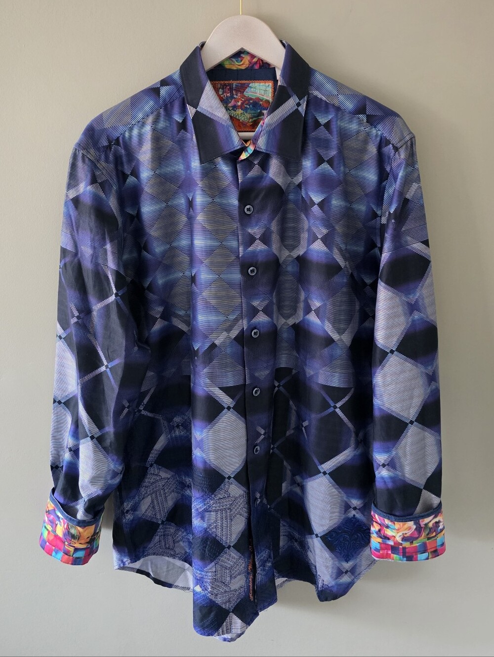 NWOT Robert Graham L Artsy Retro Eclectic Abtract Preppy Flip Cuff Dress Shirt